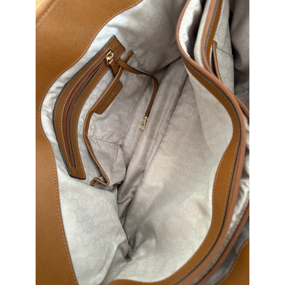 Michael Kors Charlotte Large Saffiano Leather Tote Luggage Brown Gold Hardware - Picture 5 of 13